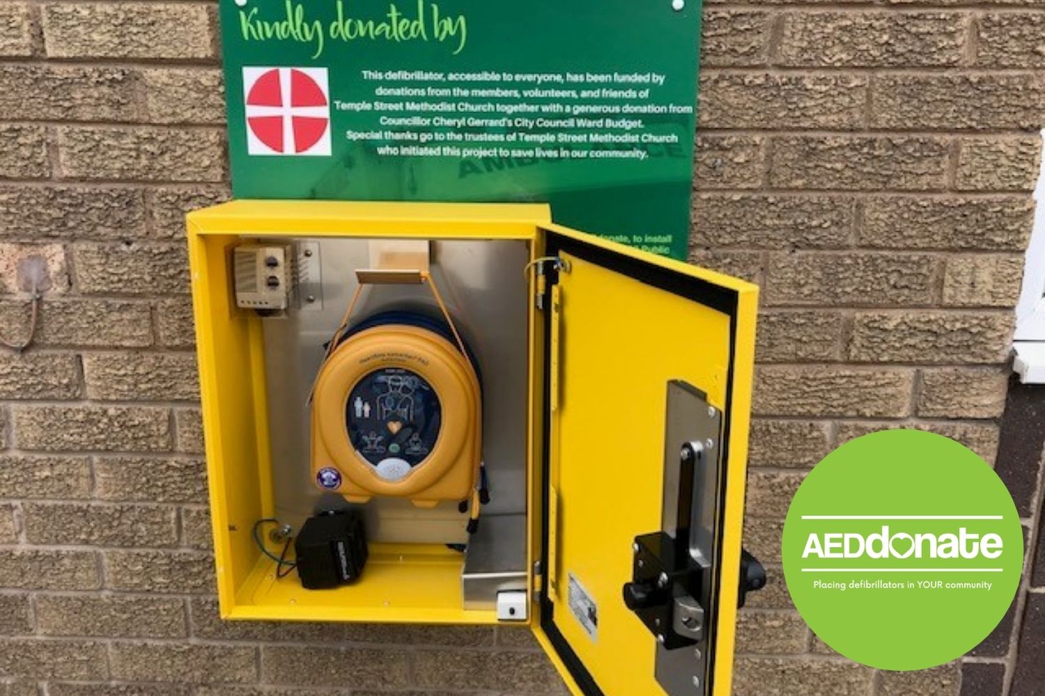 New Public Access Defibrillator Installed at Temple Street Methodist Church, Fenton